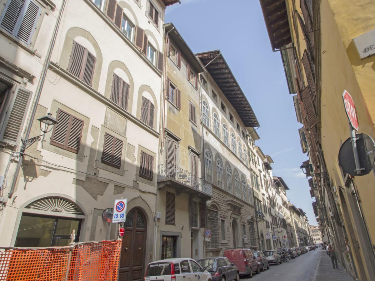 Locazione Turistica In Via Maggio *